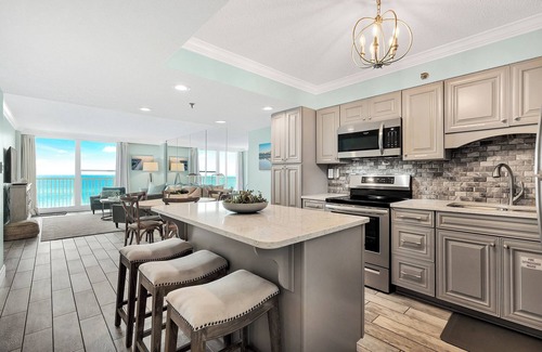Seagrove Beach Condo | Private Beach Access w/Seasonal Beach Chairs + Free Attraction Tickets!