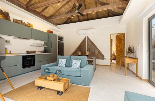 Taling Ngam Villa | Private Beach Villa With Sunset Views-On The Sand