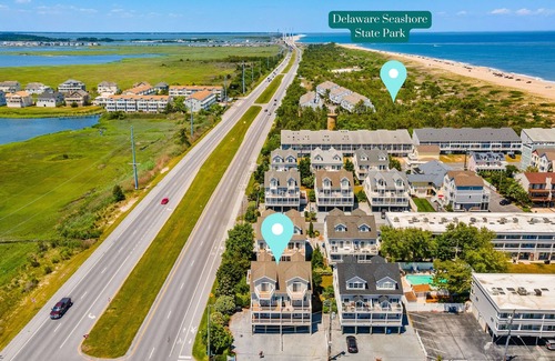 Bethany Beach House | Private beach with Beautiful Sunsets-Kids Bedroom & Entertainment room