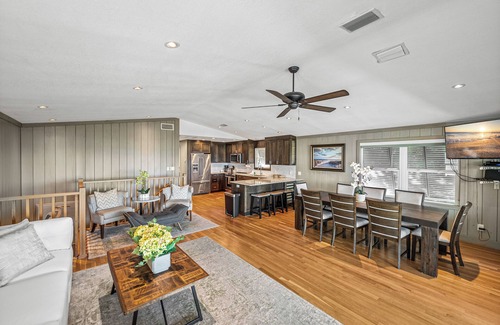 Treasure Island House | Private Beachfront Oasis | Luxury & Pool