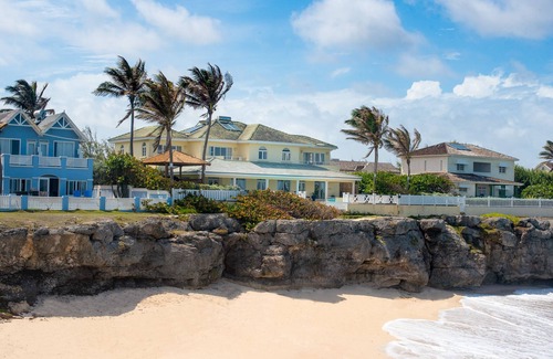 Belair Villa | Private beachfront Proprty