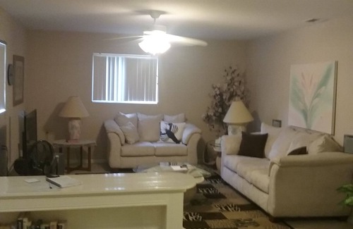 Inglis House | Private, Beautiful & Quiet Guesthouse On The Withlacoochee River