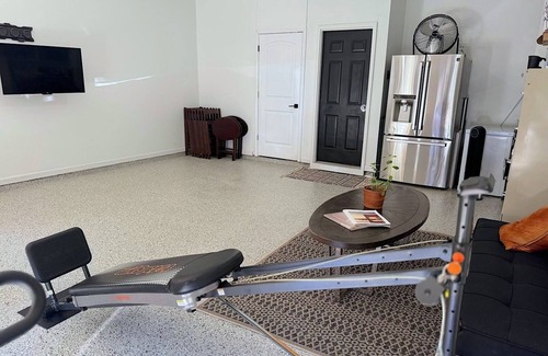 Grayson House | Private bed and bathroom with partition and own entrance.