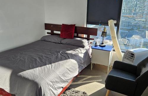 Fortitude Valley House | Private Bedroom & Bathroom in Shared Inner Brisbane Apartment