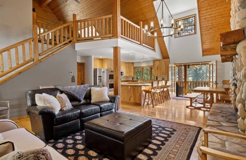 Liberty Cabin | Private Cabin on 3 Acres for Outdoor Enthusiasts