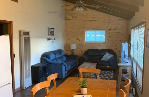 Garrison Cabin | Private cabin on serene lake. Small family owned resort. Great fishing lake.