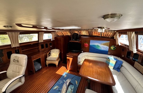 Testman Boat Rental | Private Caribbean Yacht