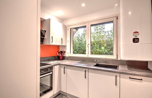 Morzine Ski Chalet | Private Chalet Near Morzine Center with Garden