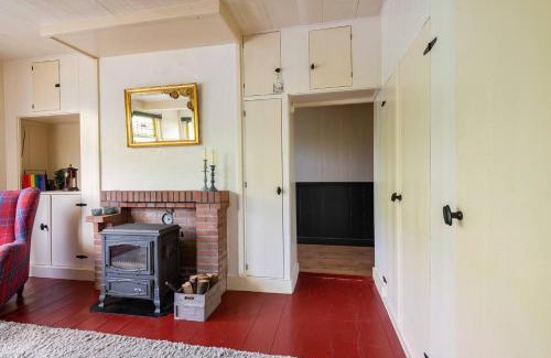 Andijk House | Private Characteristic farmhouse near the lake