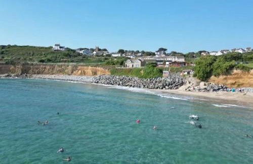 Perranuthnoe House | Private Cliff top Retreat by Perranuthnoe Beach