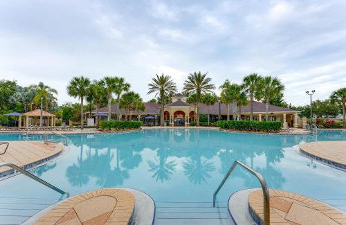 Windsor Hills House | Private Cocktail Pool Kissimmee Resort Retreat!