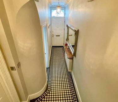 Larkhall House | Private, Comfy And Quiet Room For 2 Clapham