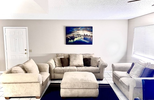 Chinatown Condo | Private Condo Near Las Vegas Strip
