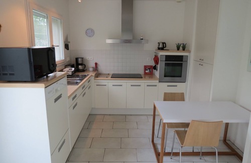 Paris-l'Hopital House | Private contemporary two bedroom house between Santenay and Nolay