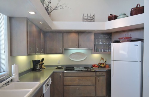 Sea Ranch House | Private Courtyard with Hot Tub. Ocean View.2 min. walk to bluff