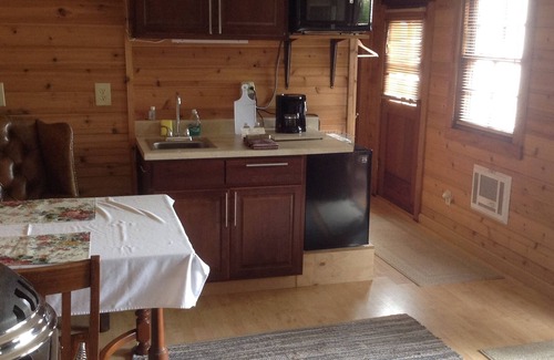 Mendocino Cottage | Private Cozy Cottage In The Heart Of Mendocino Village