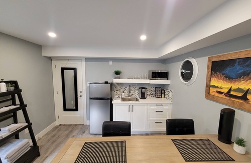 Fort Langley House | Private & cozy suite located in Fort Langley