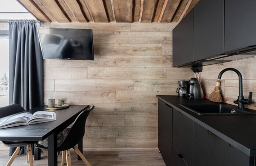 Kuusa Cabin | Private & Cozy Suite with terrace and lake views