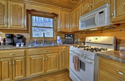 McCaysville Cabin | Private Creek Pier, Firepit Under the Stars & Game Room Near Appalachian Fun - The Water's Edge