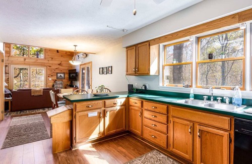 Berkeley Springs Cabin | Private Creek, Huge Deck, Hot Tub at Chalet Cabin