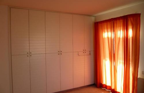 Nicosia House | Private deluxe room with balcony at Datacom building