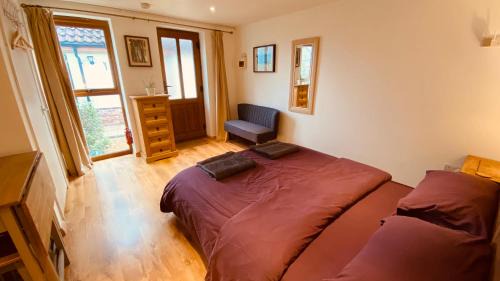 Isleham Apartment | Private Detached Annex in Isleham Village