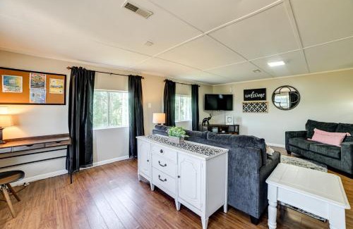 Buchanan House | Private Dock and Slip Kentucky Lake Cottage!