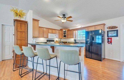 High Point House | Private dock! Pet friendly
