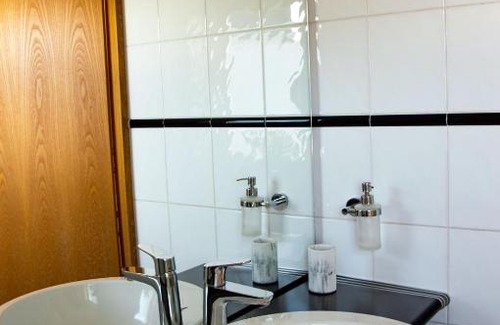 Dornbirn House | Private doublebed Room with balcony in shared house