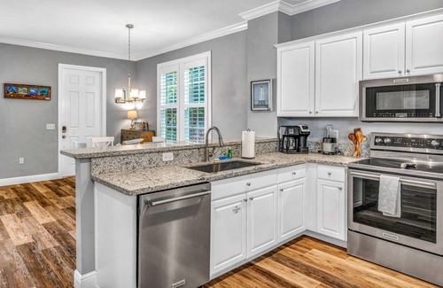 Islamorada House | Private End Unit in Anglers Reef Resort Islamorada Boat Slip, Ocean Views & Pool