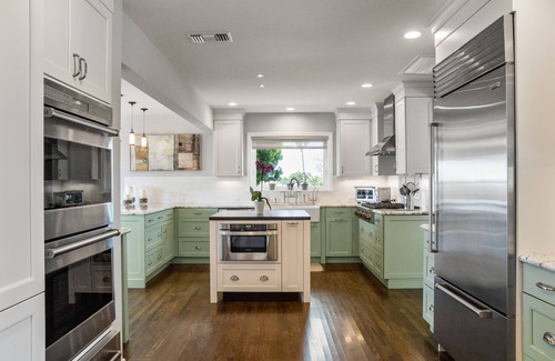 Santa Barbara House | Private Estate on Foothill Road