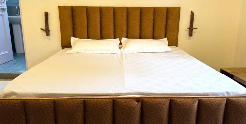 Gunehr Villa | Private Farmhouse Villa Bir 15 Min From Paragliding
