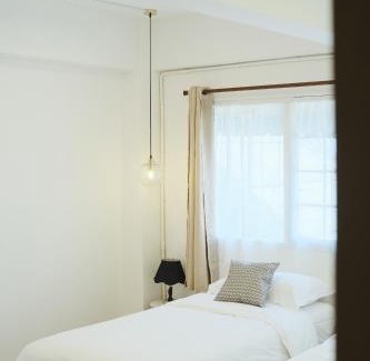 China Town Apartment | Private Full-Floor Spacious 5BR in China Town