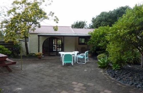 Pauanui House | Private fully fenced getaway $125-$400/night