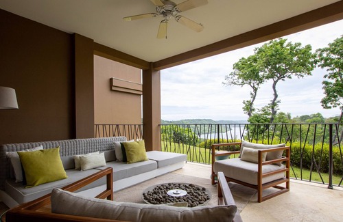 Papagayo Peninsula Apartment | Private gated community condo, located in the heart of Peninsula Papagayo!