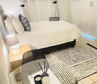 Richards Bay House | Private Grey Pelican at Home