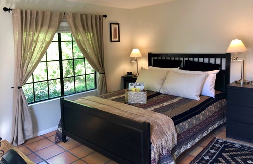 Studio City House | Private Guest House in Great Location