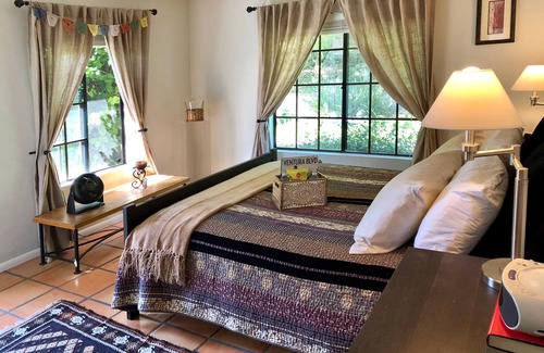 Studio City House | Private Guest House in Great Location