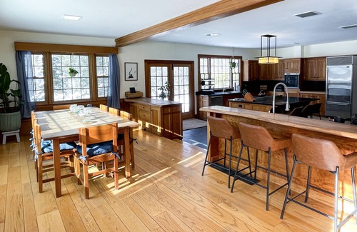 Plainfield House | Private Guesthouse Getaway at Blue Forest Farm - 360+ acres