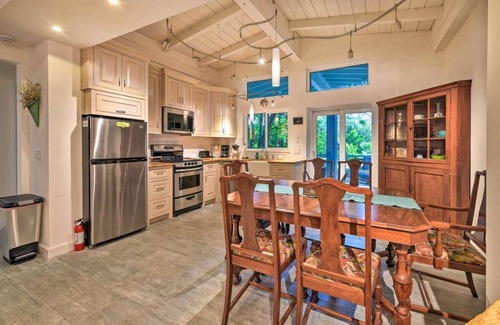 Englewood Cottage | Private Gulf Beach-4 BRs- Luxury Cottage, Pet Friendly-Kayaks & SUPs-Grill