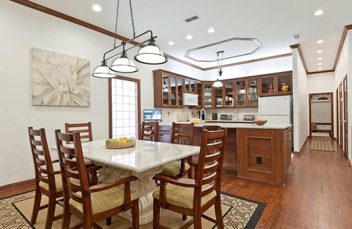 South Padre Island House | Private Gulf-front pool; Spacious family space; Pets welcome - Mi Casa Es Su Casa