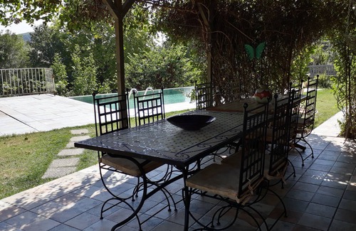 Bouloc House | Private heated infinity pool Quiet countryside Medieval Lauzerte