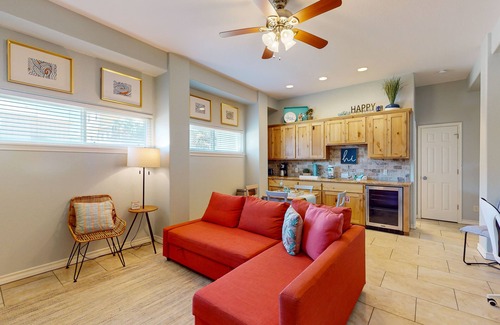 Port Aransas House | Private Heated Pool, Pet Friendly, Golf Cart Included