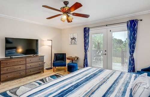 Grande Lagoon Lakes House | Private Heated Pool, Hot Tub, Game room, Kayaks | Minutes to the Beach | The BEST Home for Families