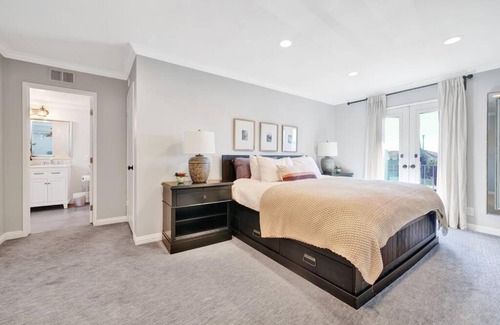 Placentia House | Private Heated Pool Oasis/Disney/Retro Arcade/Gym