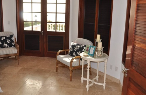 Jessups Village Villa | Private High-end Luxury On Beach, Great Family Or Couples Retreat, Infinity Pool