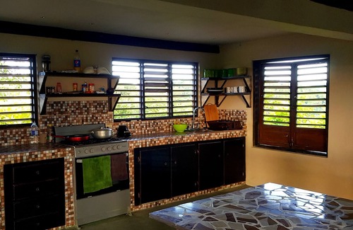Orange Bay House | Private hilltop jungle villa
