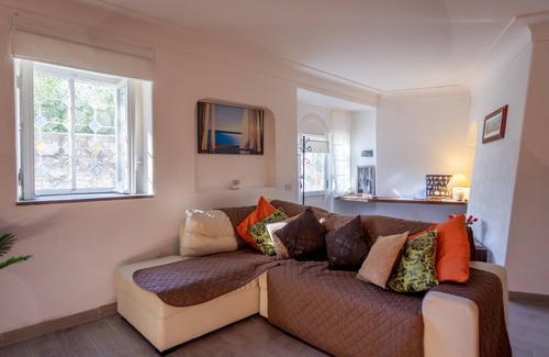 Anacapri House | Private holiday home