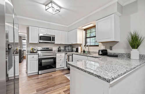 Pooler House | Private Home in Pooler, Mins from SVA Airport + Pet Friendly