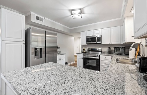 Pooler House | Private Home in Pooler, Mins from SVA Airport + Pet Friendly